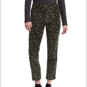 Levi’s Olive Cheetah Bubble Straight Cropped Jeans